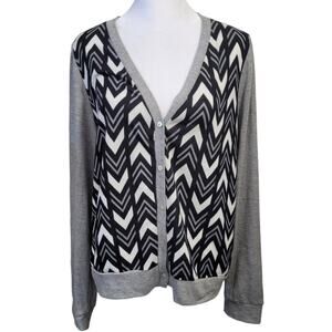 Tresics Chevron Knit Cardigan Large Gray Black White V-Neck Button Front Stretch